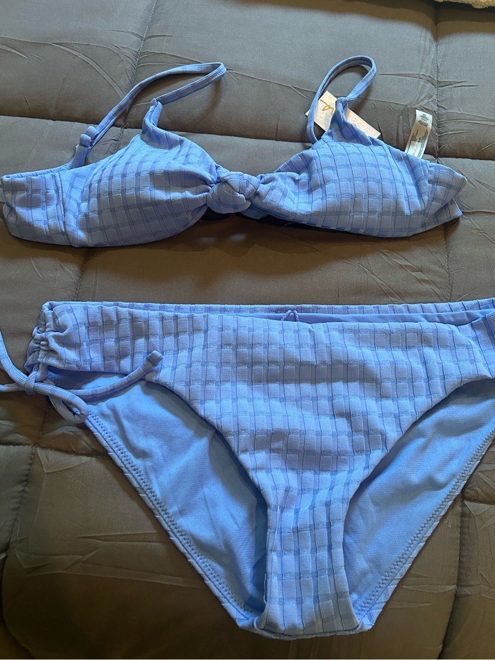 NWT juniors bikini set